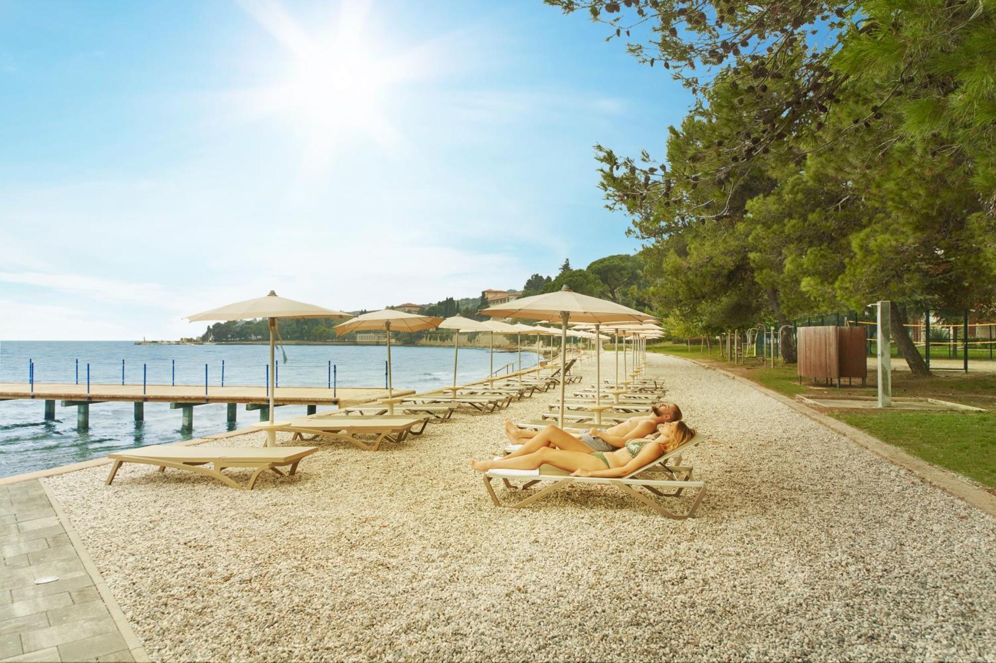 Adria Apartments - Hotel & Resort Adria Ankaran Eksteriør billede